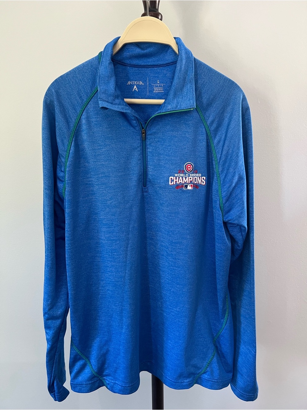 Antigua Men's Blue Half-Zip Performance Jacket - Cubs World Series Champions